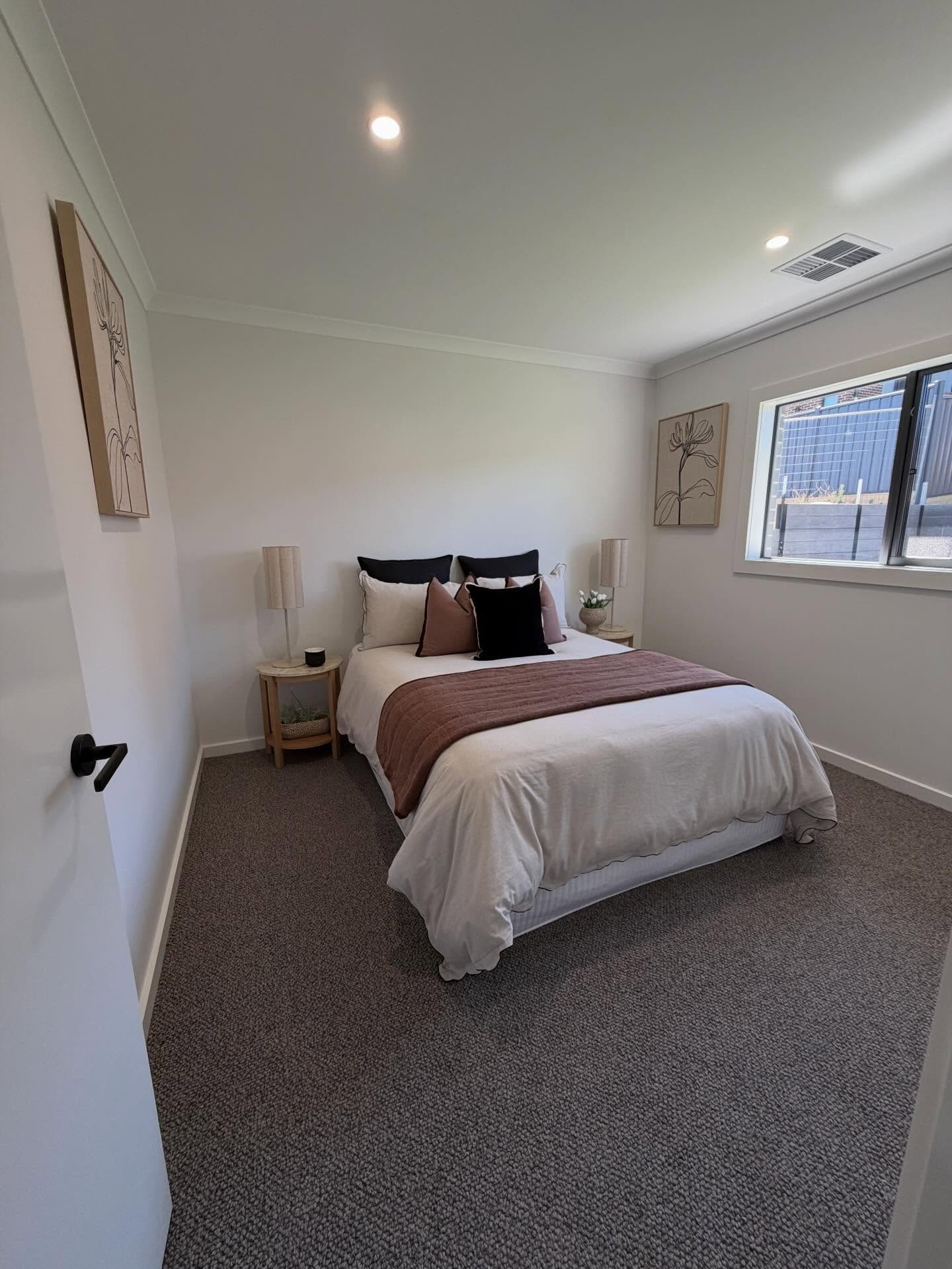 Formal Setting, Canberra